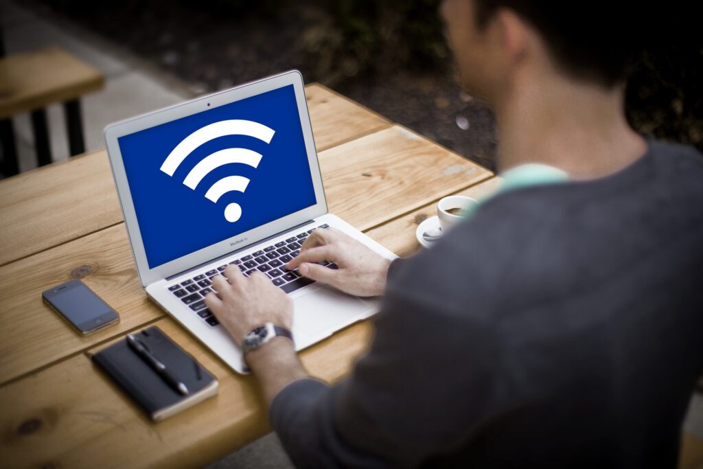 Wi-Fi Aman: Cegah Intrusi